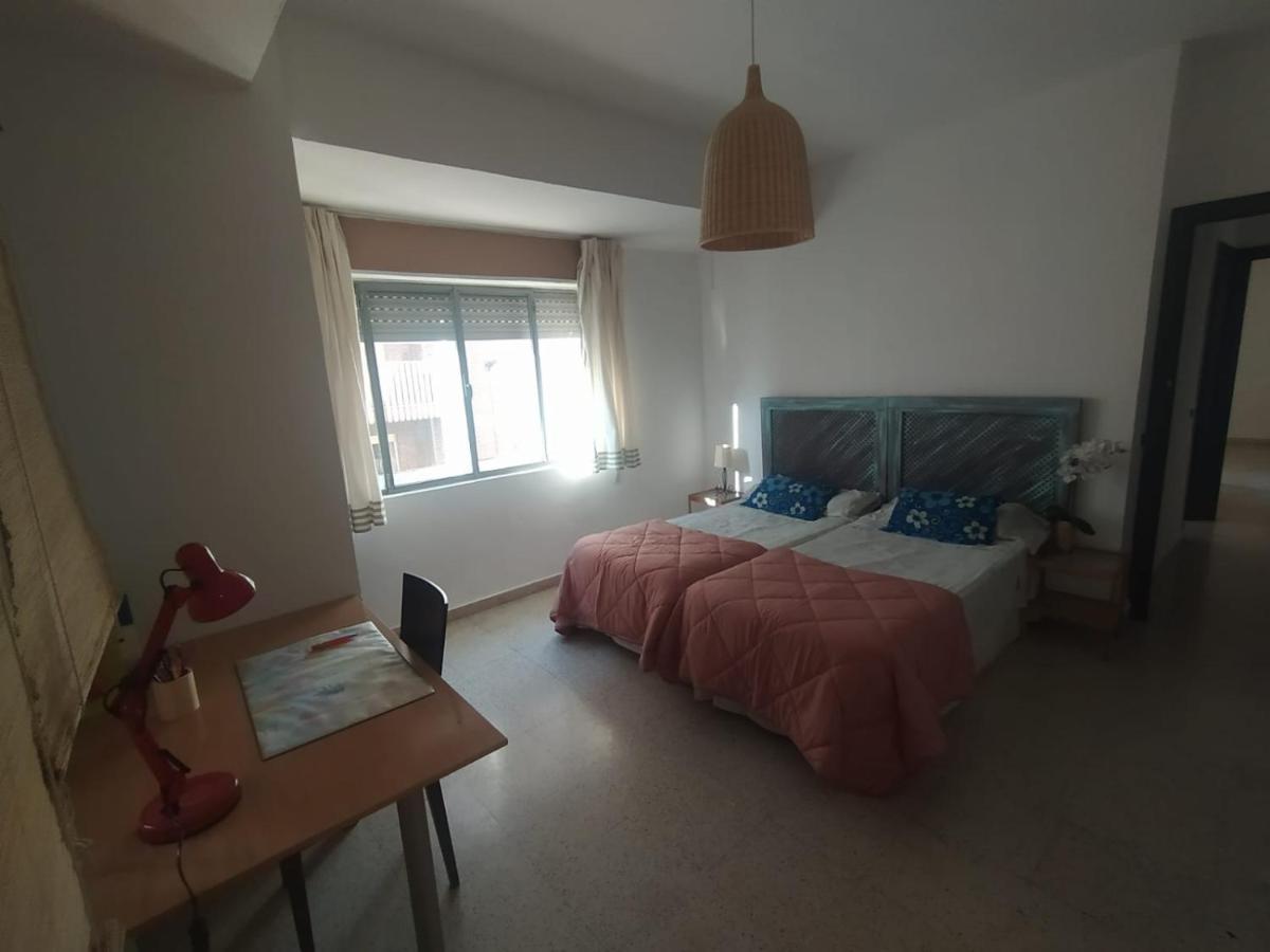 Centrico Piso Con Aparcamiento Gratuito Apartment Granada Bagian luar foto