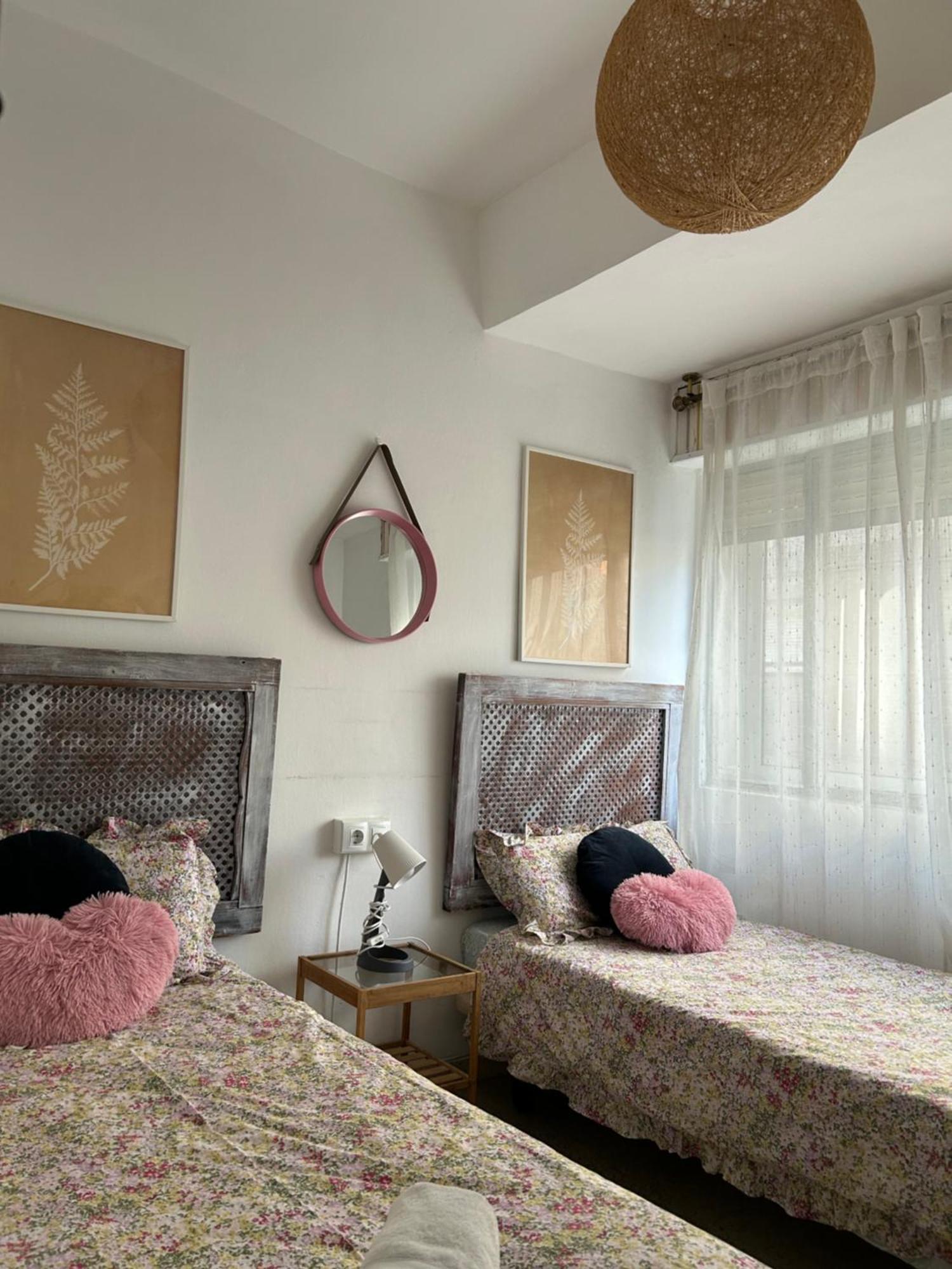 Centrico Piso Con Aparcamiento Gratuito Apartment Granada Bagian luar foto